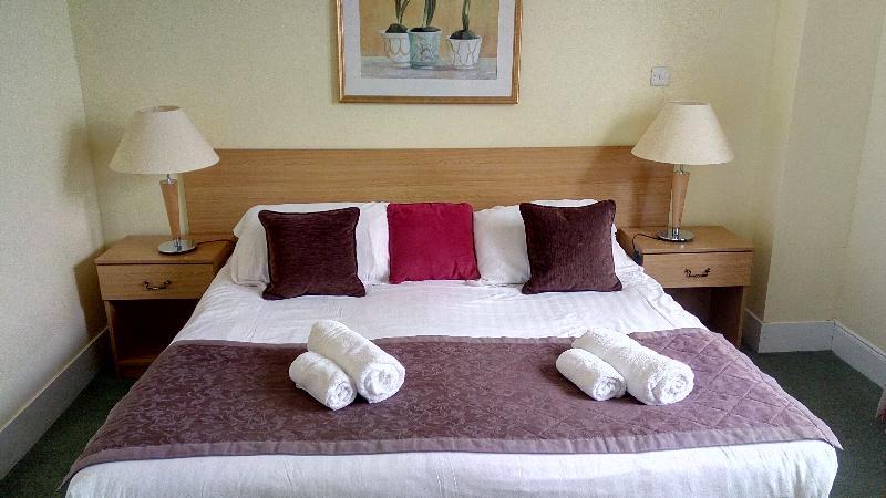 Bridge Of Cally Hotel Bagian luar foto
